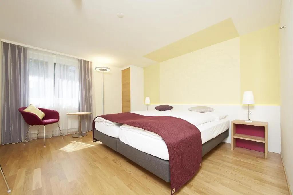 Hotel Rebstock image 1